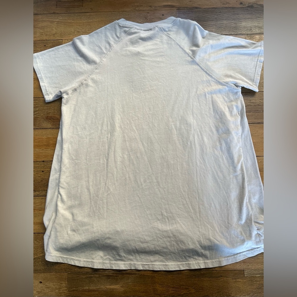 Mono B Light Gray Crewneck Top with Unique Bubble Pima Cotton - Picture 3 of 12